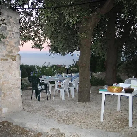Giulia - In With Sea View *